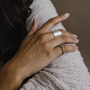 Modern lage cuff ring by Mulxiply