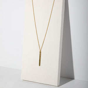 Elegant necklace for the modern minimalist.