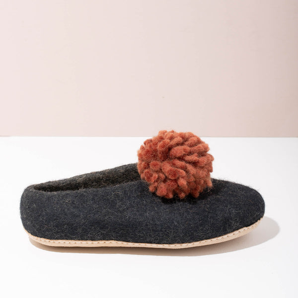 Fitflop house pom pom slippers top