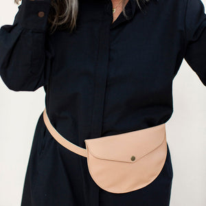 Sustainable fashion belt bag crafted by Mulxiply in Nepal