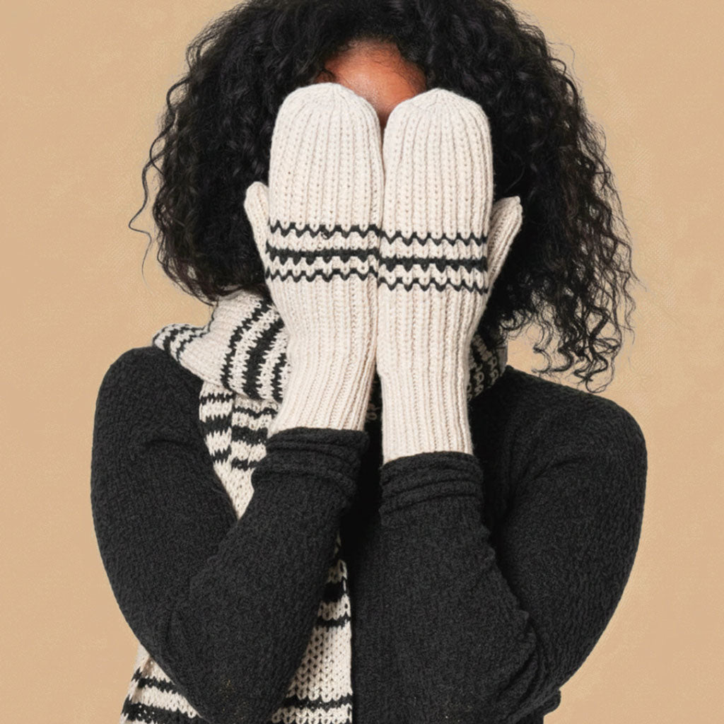 Black and white striped gloves by Mulxiply