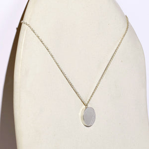 Simple smooth round charm necklace with crack design by Mulxiply