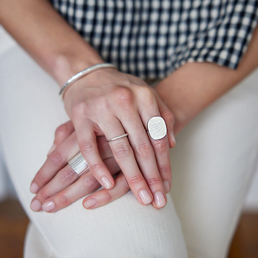 Simple, modern stone shaped ring in silver by mulxiply