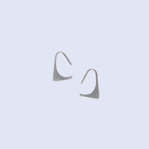 Simple, everyday silver hook style earrings by mulxiply