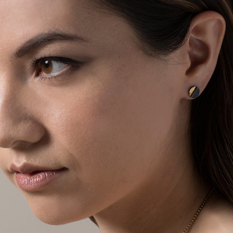 Simple every day earring made with 2 metals