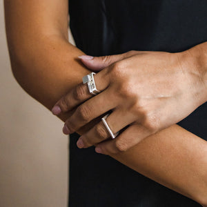 Stackable square rings by Mulxiply. 