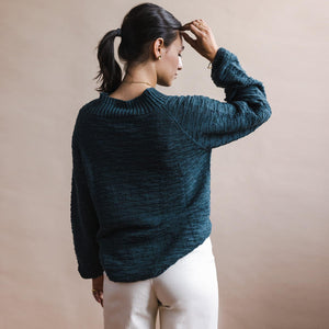 Handknit oversized winter sweater. Handcrafted luxury. Ethically made in Nepal by Dinadi for Mulxiply.