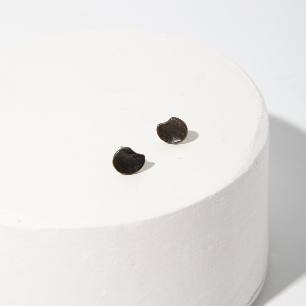 Jewelry for artists. Black earrings handmade with oxidized brass.