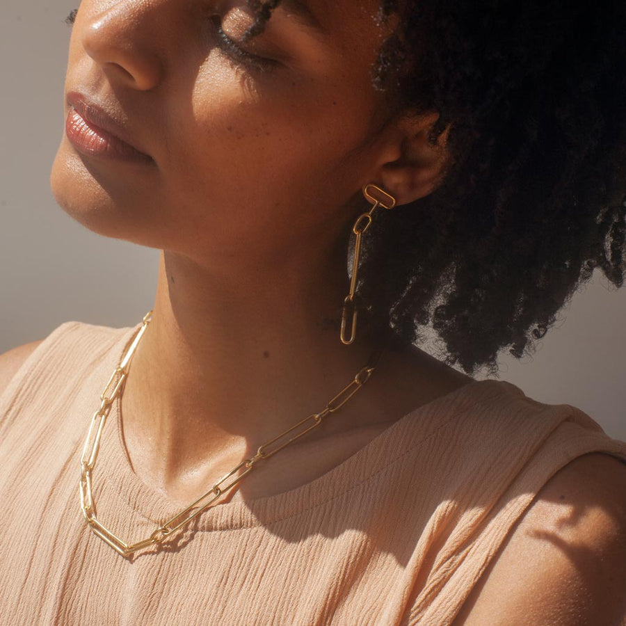 Ethically made modern chain necklace made by fairtrade artisans in Nepal.