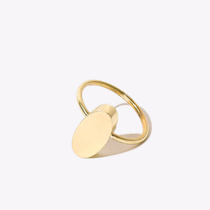 Modern, simple pebble ring by Mulxiply.