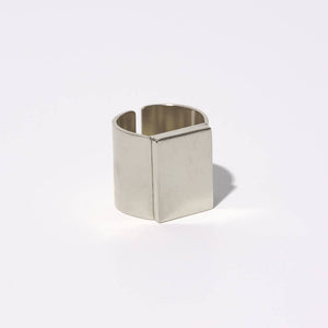 Adjustable Signet Ring, the perfect addition to your sustainable accessories