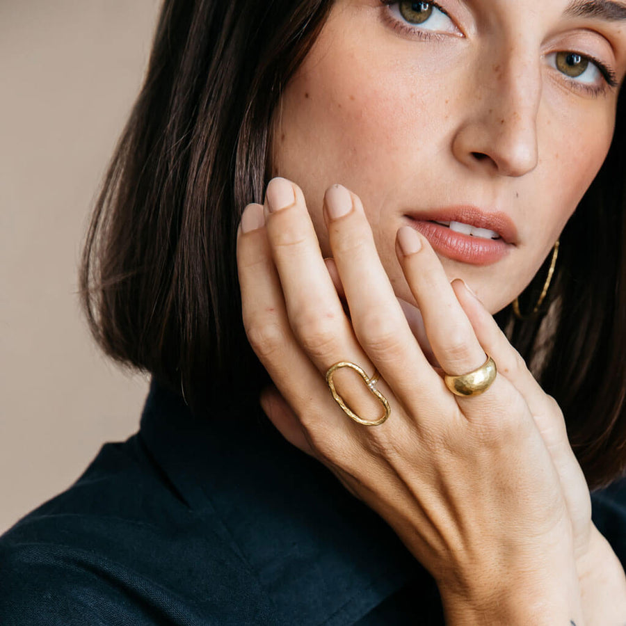 The perfect ring. Everyday elegance that's handcrafted by artists in Nepal.