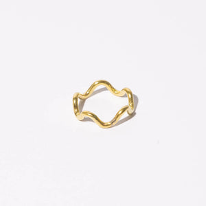 Make waves with this simple wavy band in brass by Mulxiply.