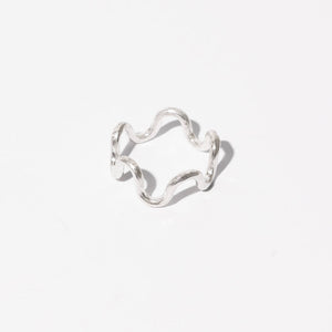 Sterling silver wave ring by Mulxiply