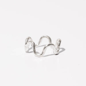 Simple wave ring band in Sterling Silver by Mulxiply