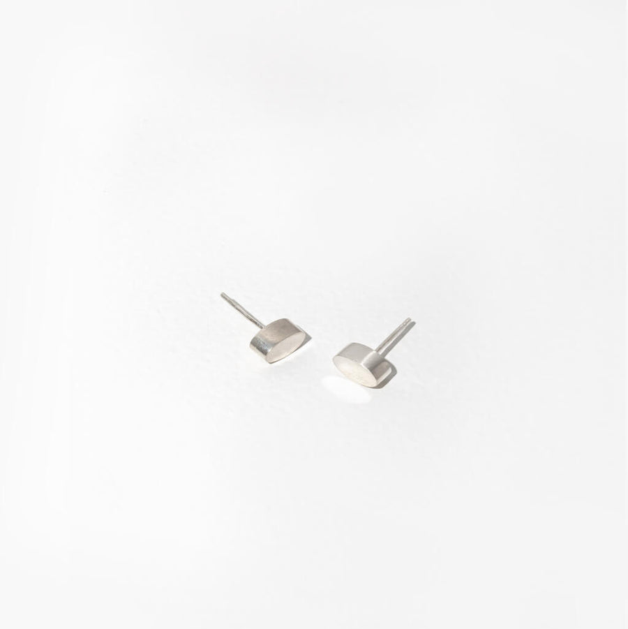 MULXIPLY Pebble Stud Earrings - Sterling Silver