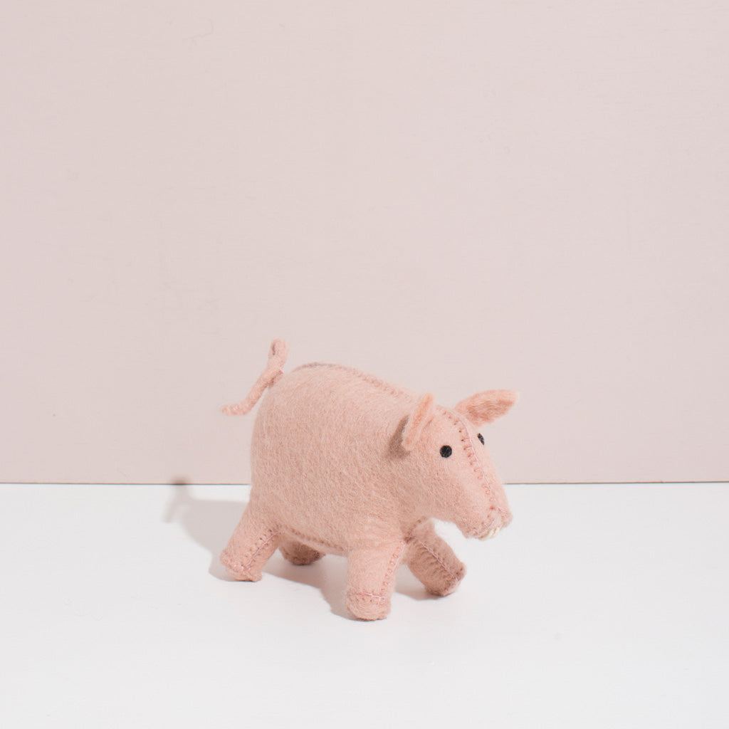 Hanju's wool baby pig/koala DIY wool felt kit (teaching video) - Shop hanju  Knitting, Embroidery, Felted Wool & Sewing - Pinkoi