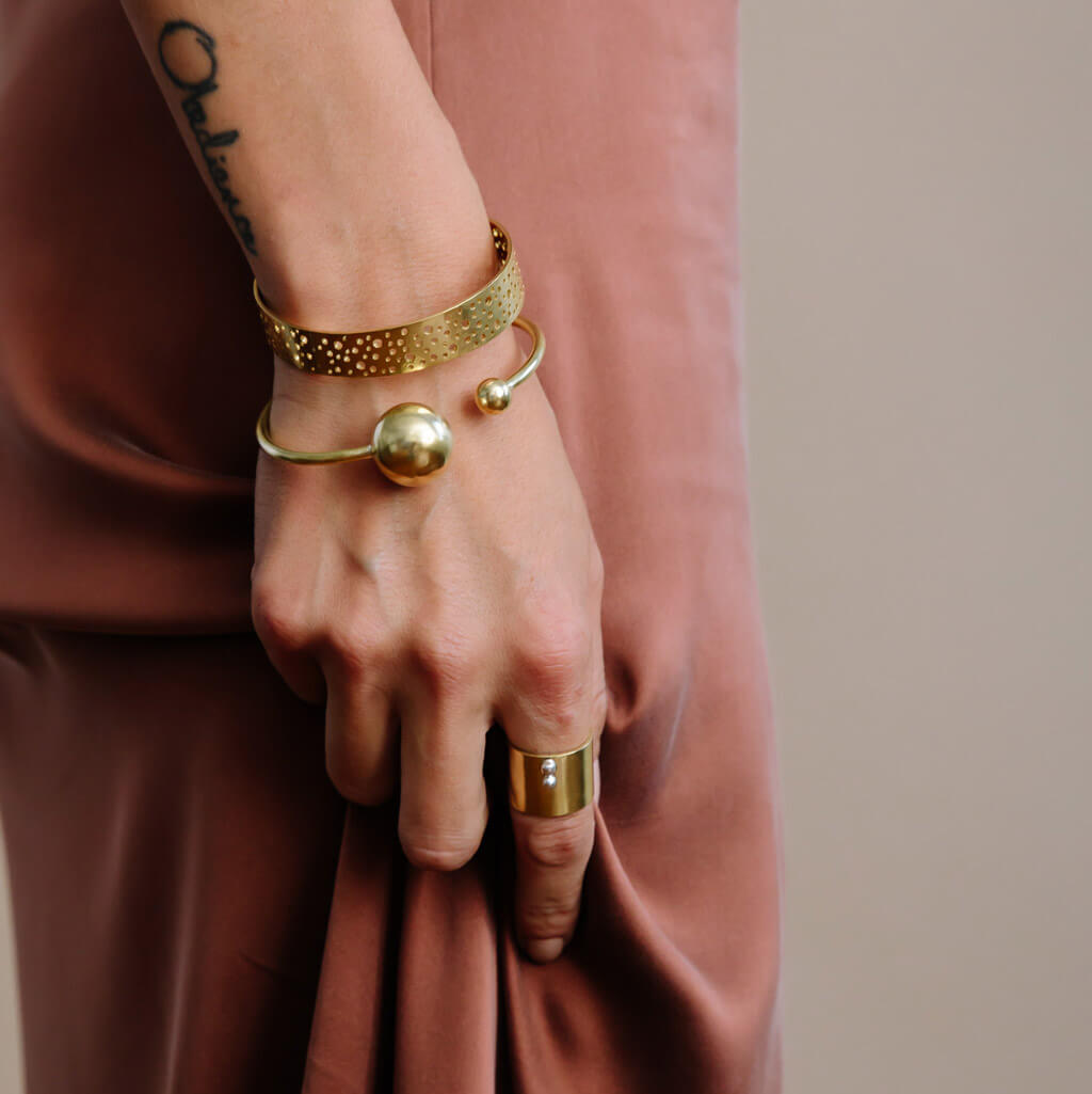 Strength Adjustable Bangle by Mulxiply